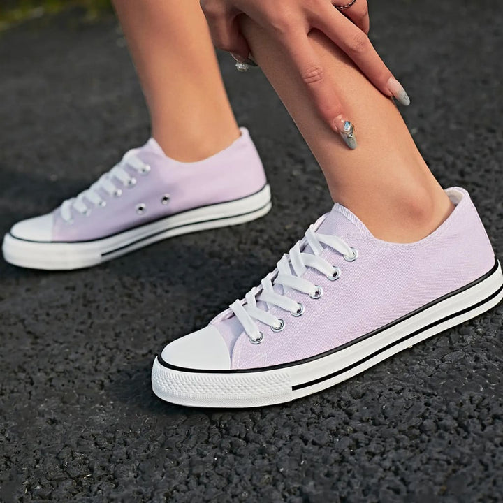 Chaussures en toile lilas pour femmes avec œillets métalliques, style décontracté