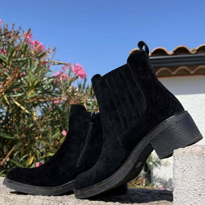 Bottines femme noire en suédine avec fermeture éclair latérale